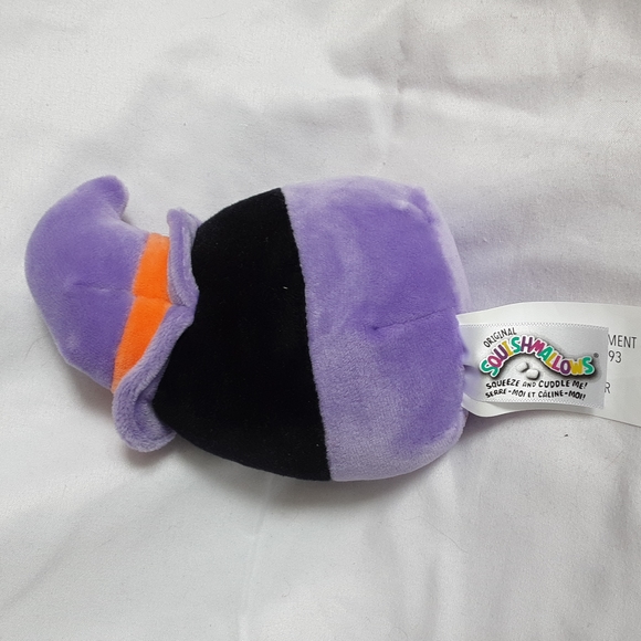 4" Squishmallow - Winnie the Witch, NWOT - Picture 2 of 2